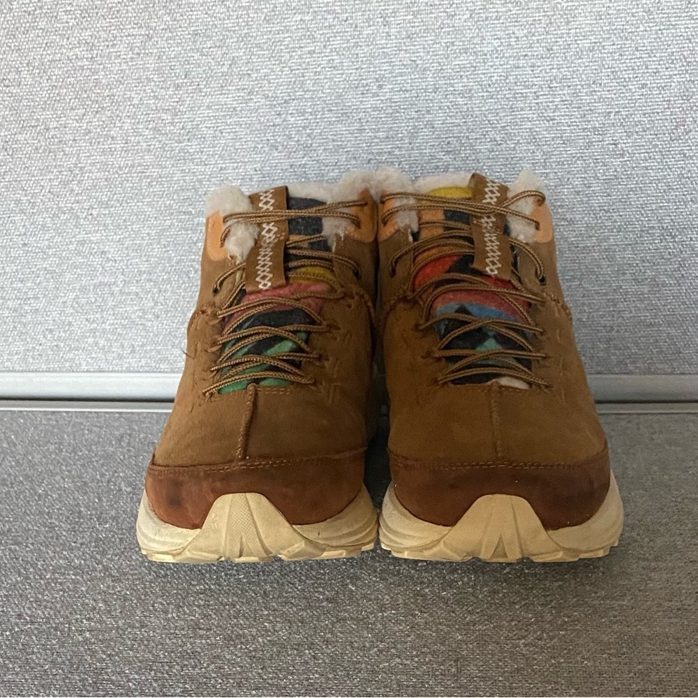 UGG Mens Boots Hiking Trainer Shoes - Picture 7 of 7